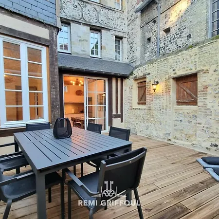 La De Champlain Terrace Center 2 Guests דירה *